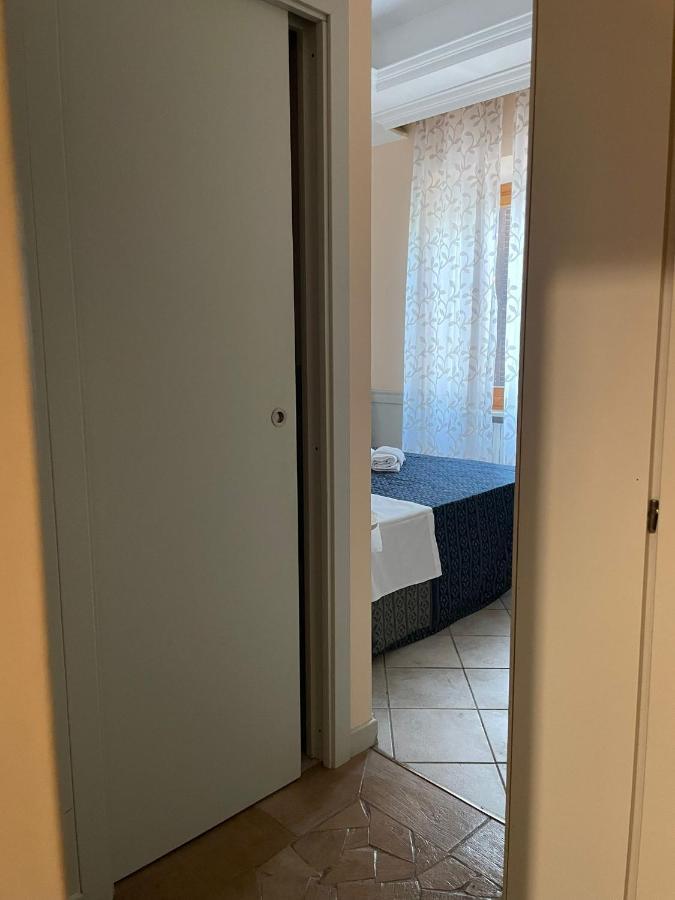 לינה וארוחת בוקר רומא Casa Di Stefano מראה חיצוני תמונה